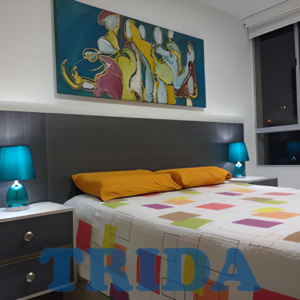 Cama con Mesas de noche empotradas + Base cama + Colchón Ortopédico Doble Pillow Resortado