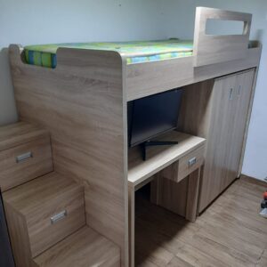 Descanso Elevado: Cama con Colchón